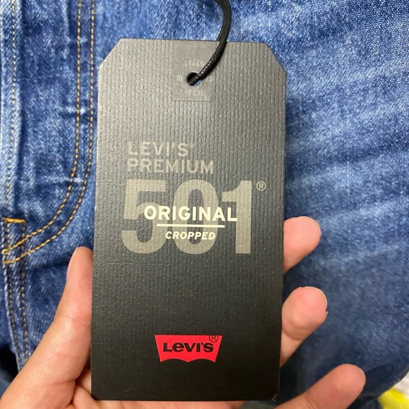 501 original cropped Levi’s - Picture 6 of 7